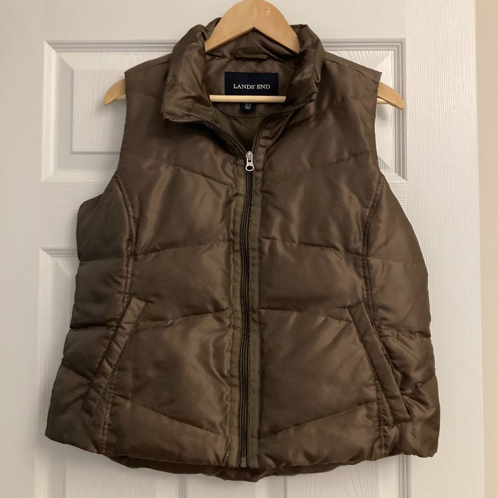 Lands End down puffer vest, size M